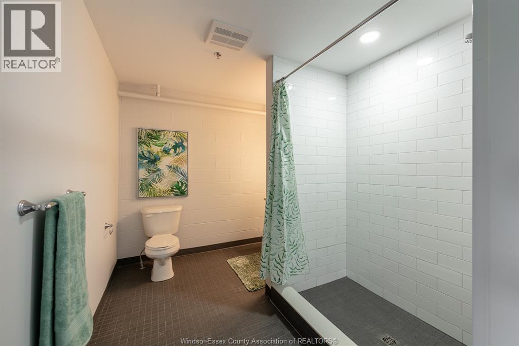 2109 OTTAWA STREET Unit# 404, Windsor, Ontario, N8Y1R8 — Photo 9
