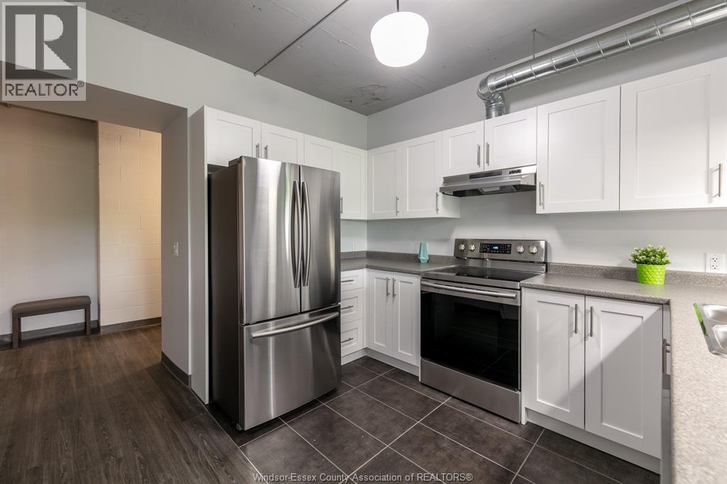 2109 OTTAWA STREET Unit# 404, Windsor, Ontario, N8Y1R8 — Photo 21