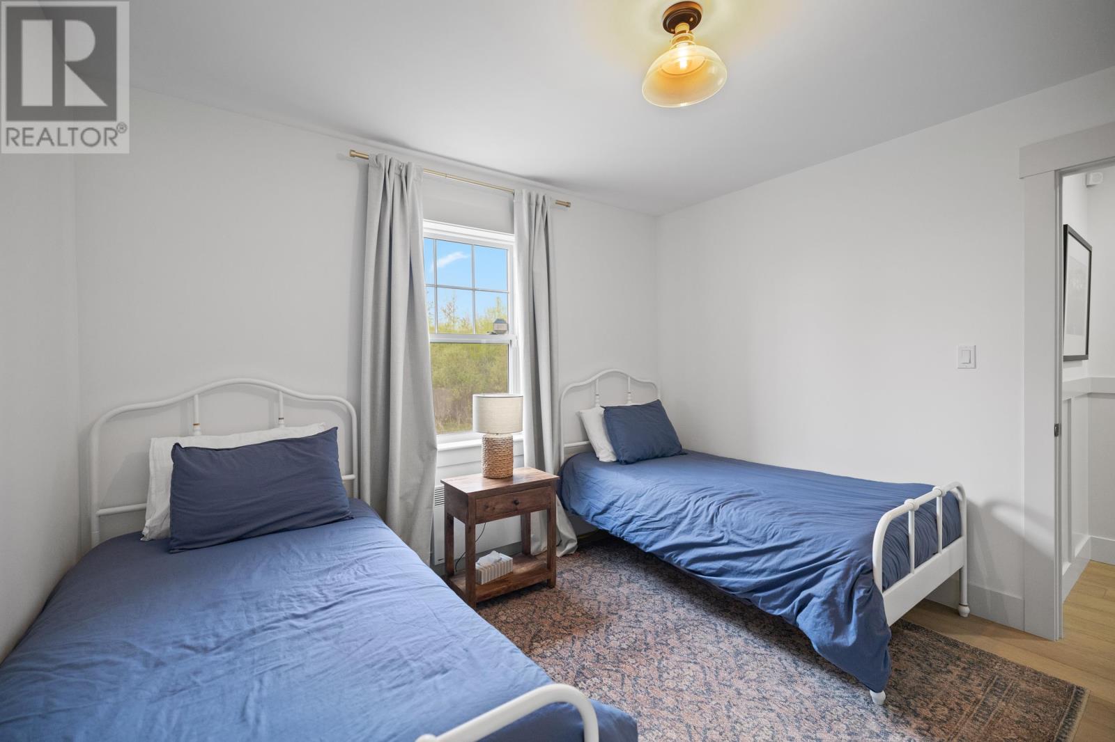 160 Ocean Drive - Image 29