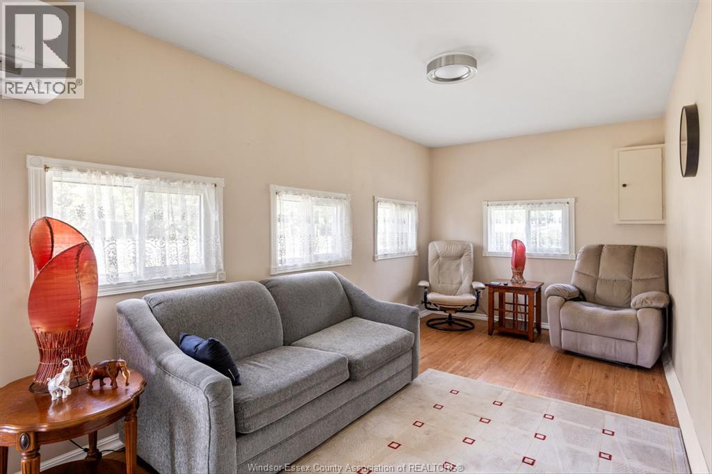 559 COUNTY RD 50 West - 5