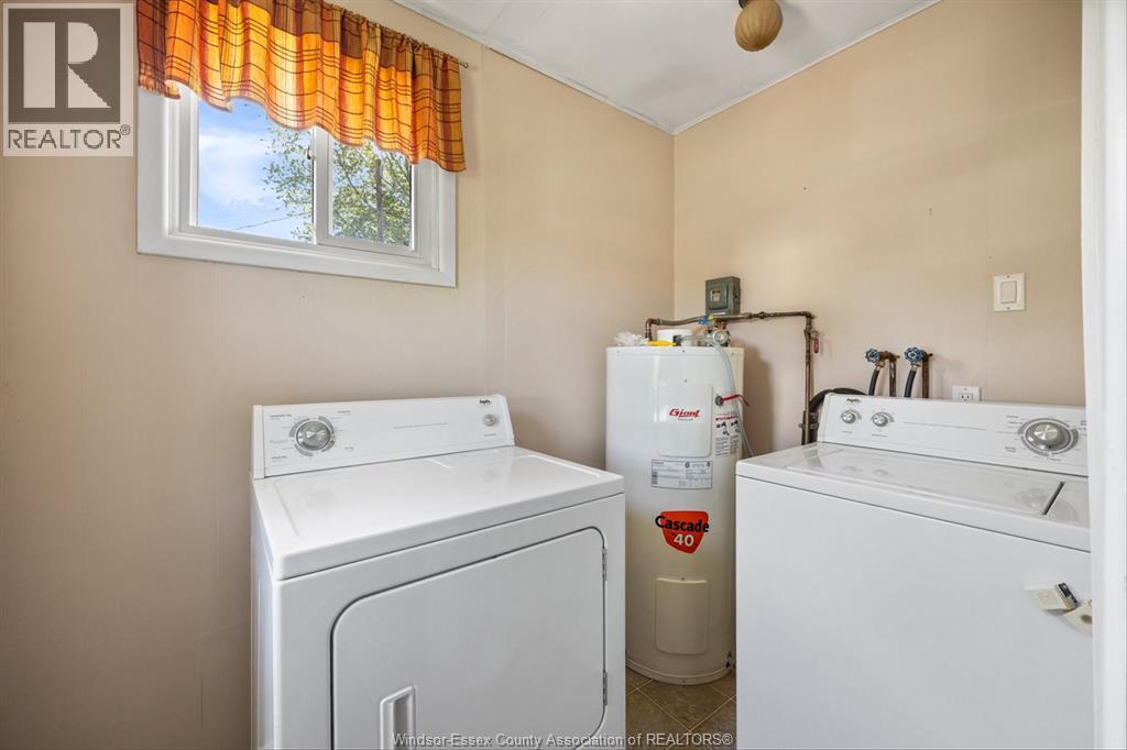 559 COUNTY RD 50 West - 17