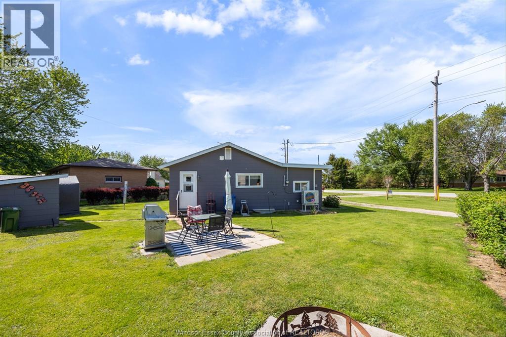 559 COUNTY RD 50 West - 25
