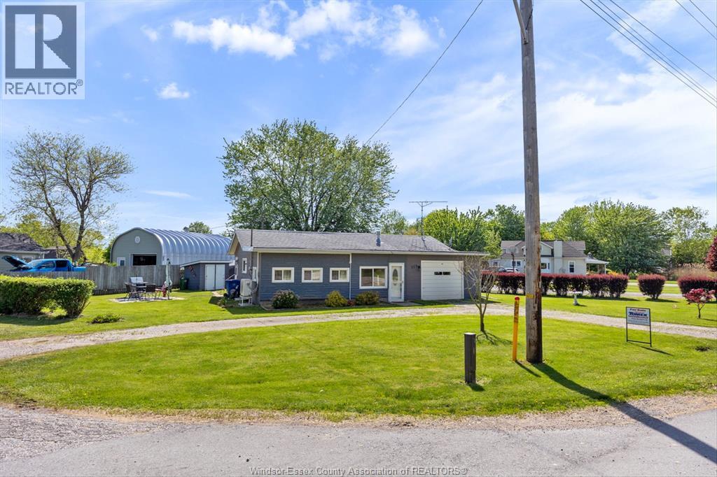 559 COUNTY RD 50 West - 20