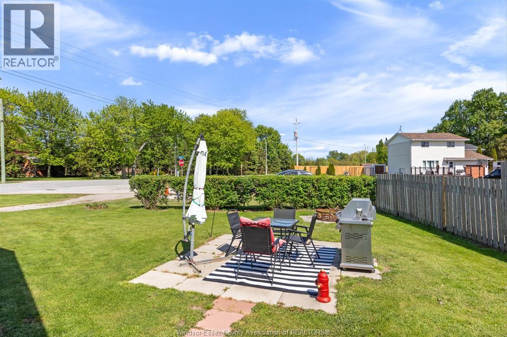 559 COUNTY RD 50 West - 23