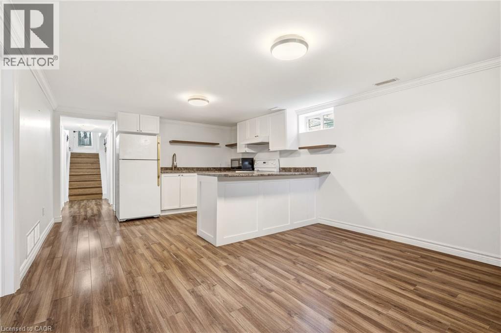 25 BRIARSDALE Drive - 27