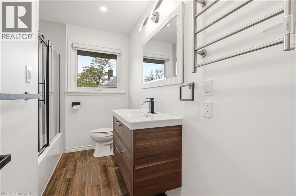 25 BRIARSDALE Drive - 18