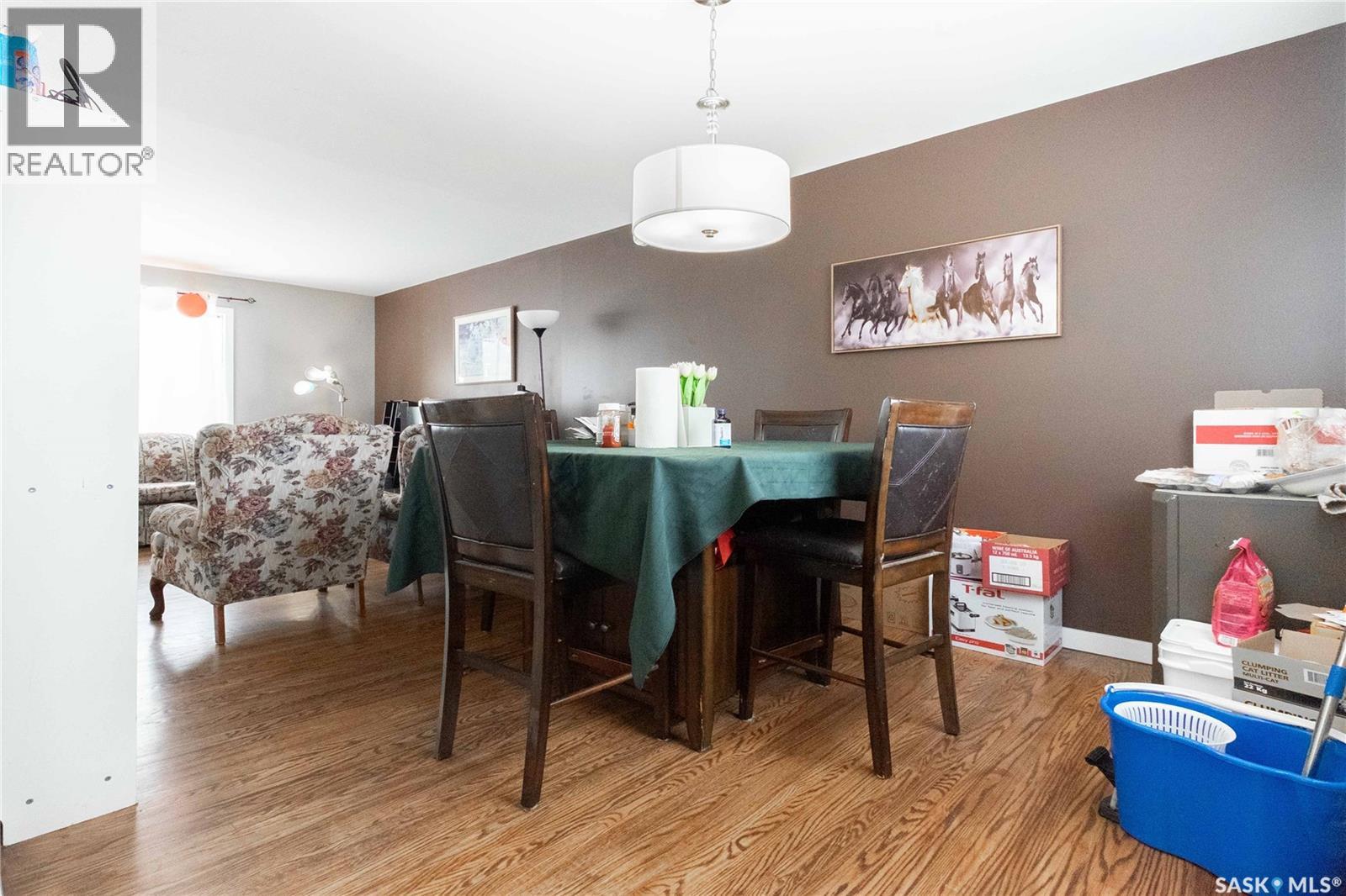92 Bell STREET - 5