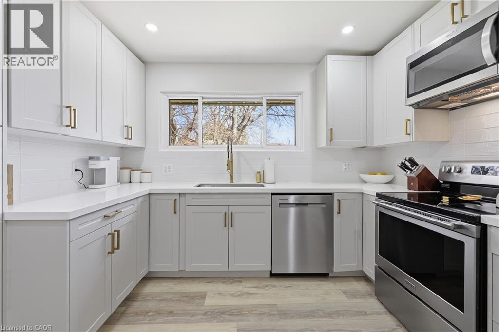 59 PURVIS Drive, Hamilton, Ontario, L8S2S5 — Photo 12