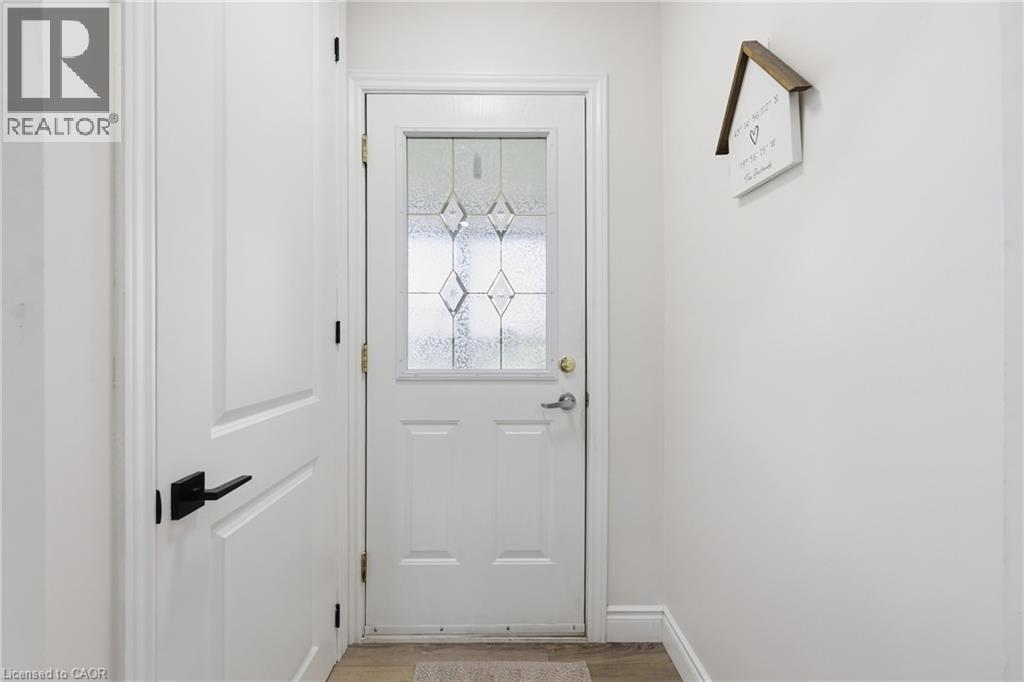 59 PURVIS Drive, Hamilton, Ontario, L8S2S5 — Photo 6