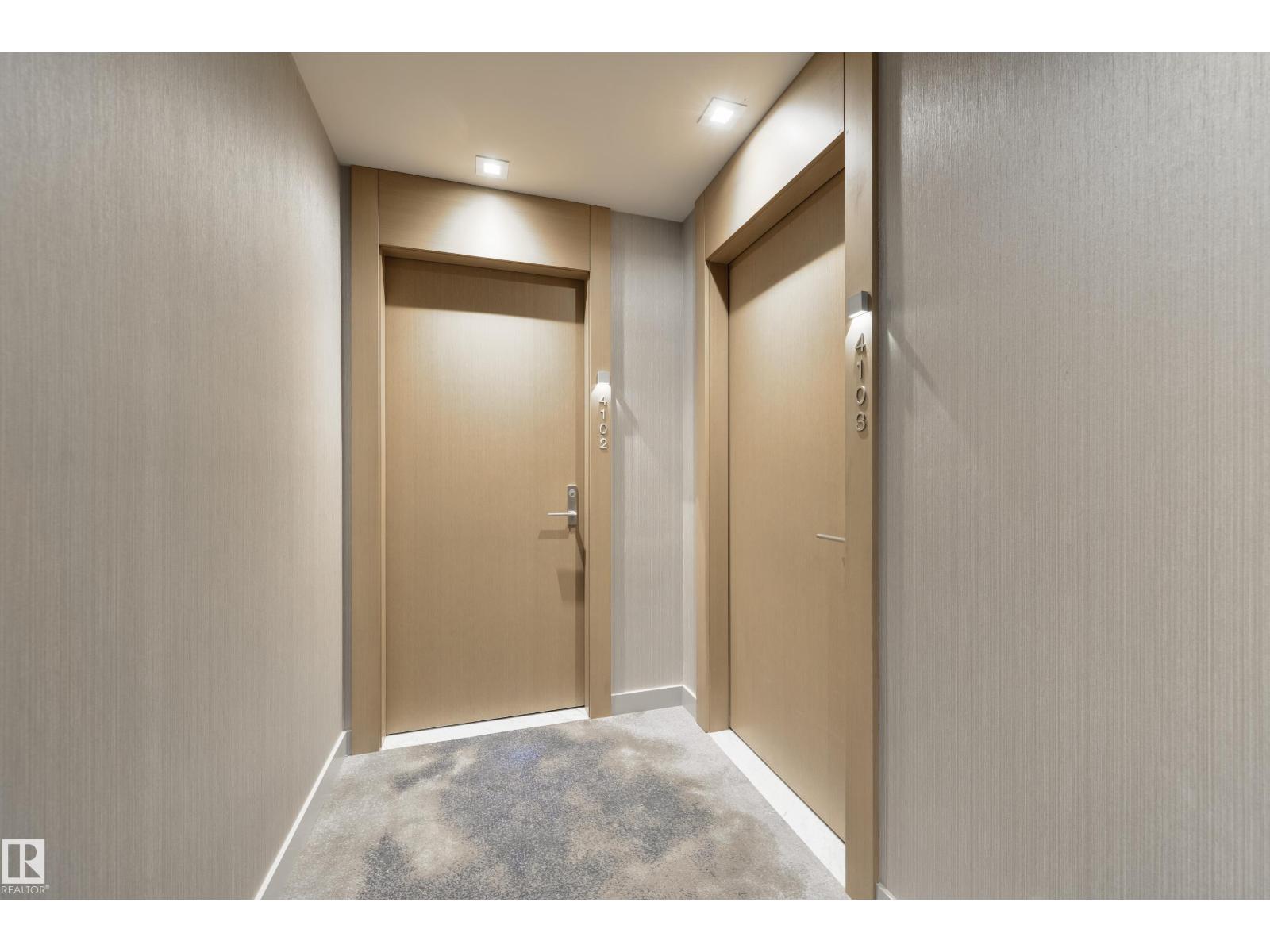 #4103 10360 102 ST NW - 24