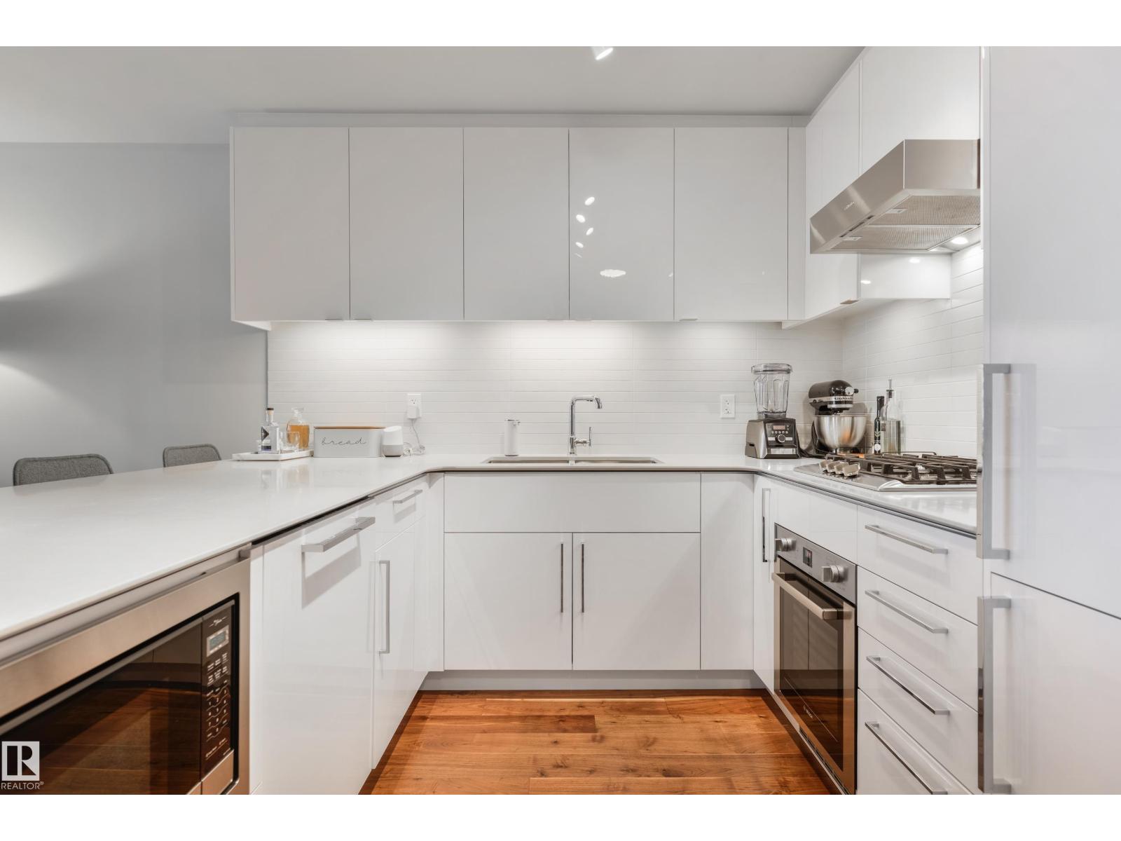 #4103 10360 102 ST NW - 6