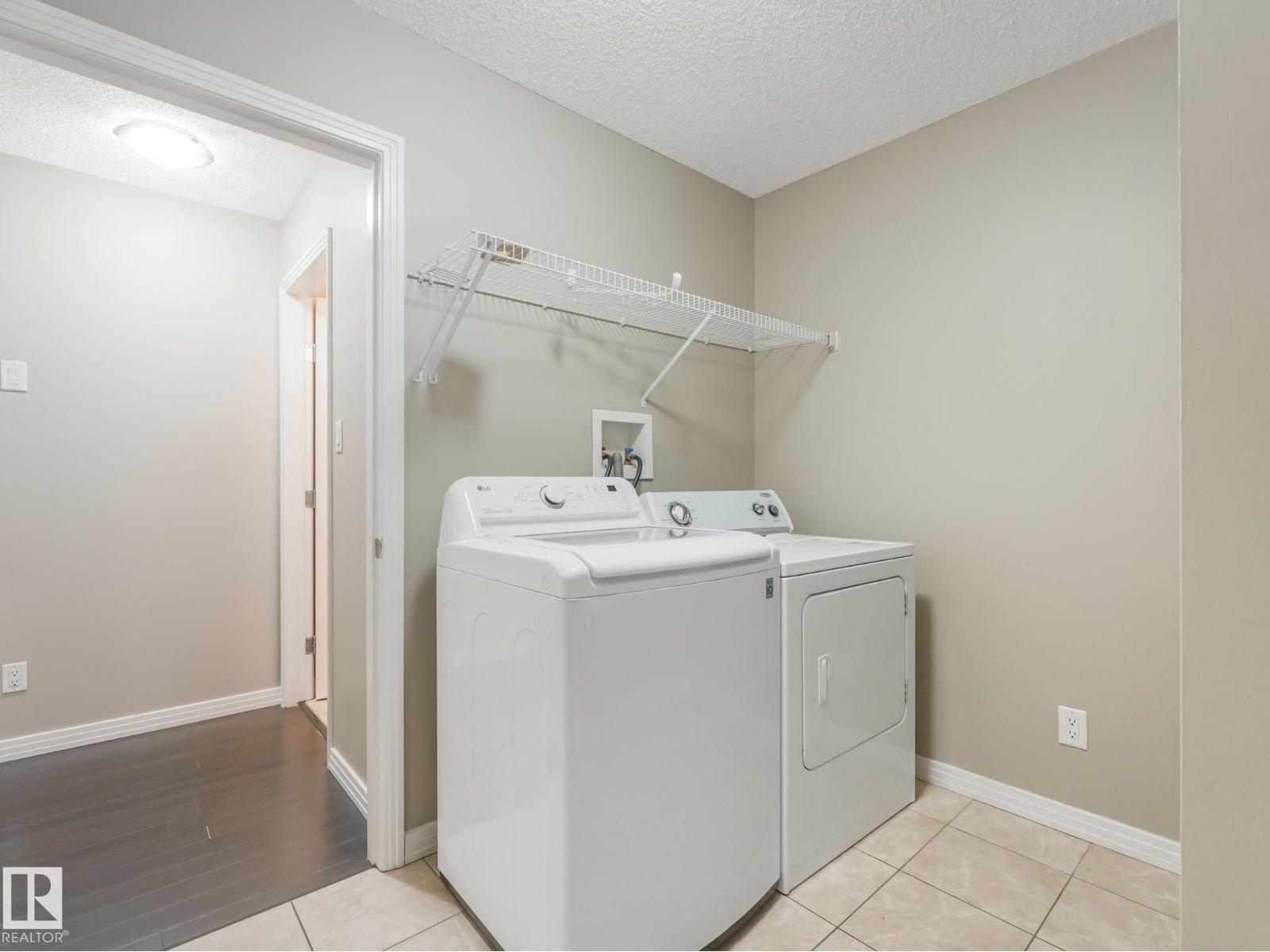 7912 172 AV NW - 23