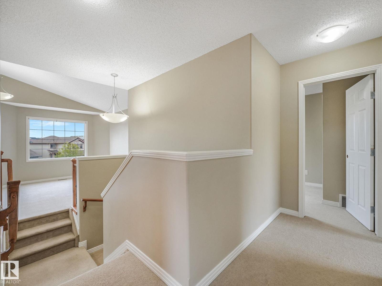 7912 172 AV NW - 32
