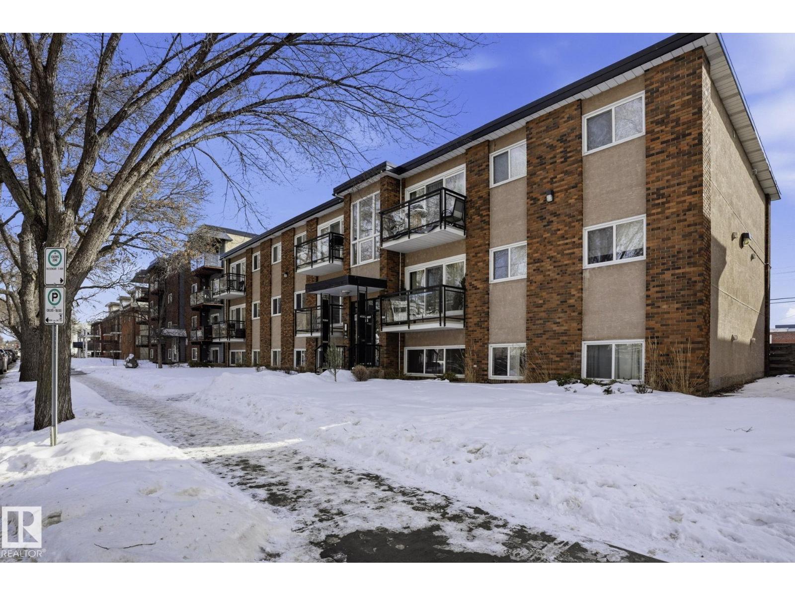 #202 10555 83 AV NW - 19