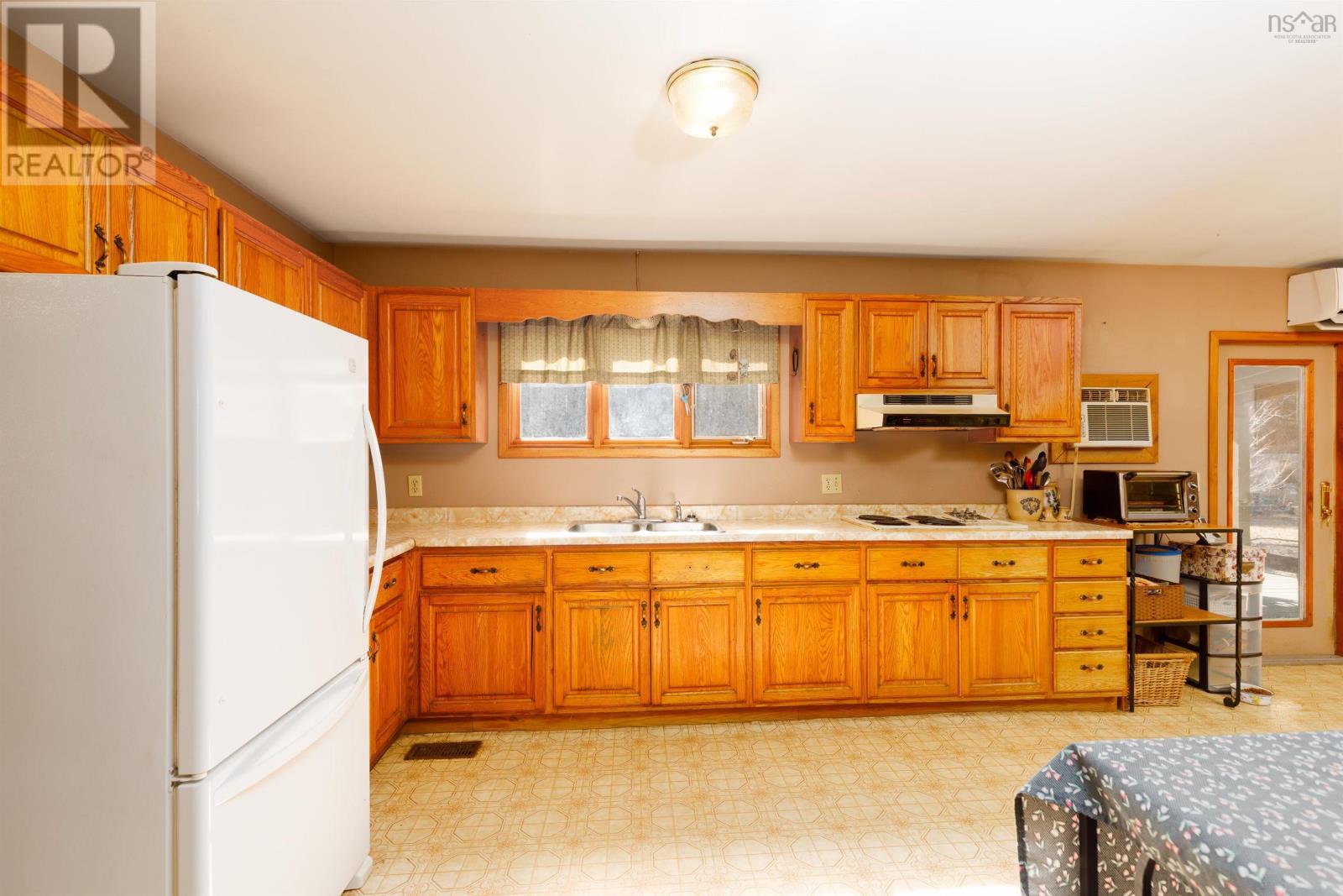 1223 Northfield Road - 8
