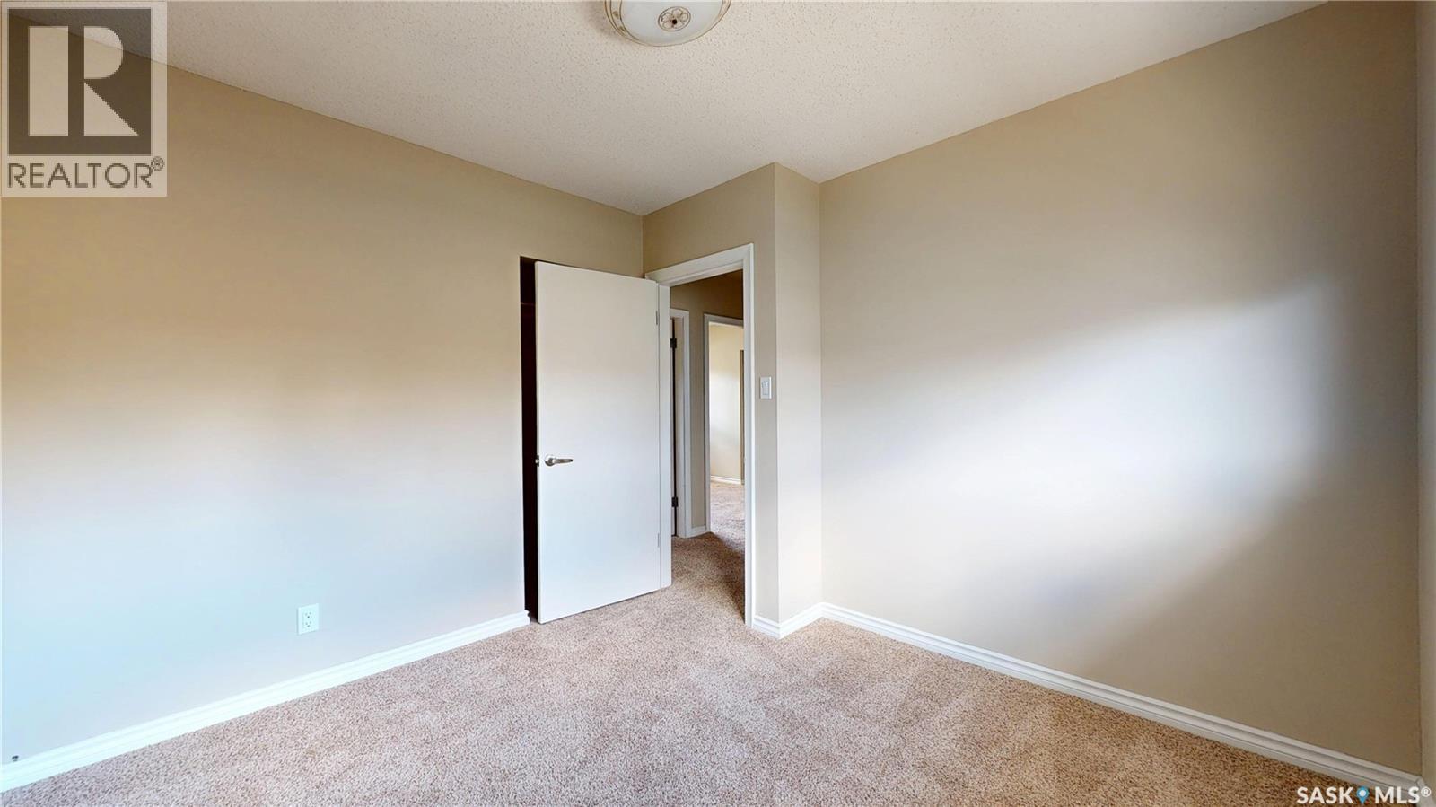 5445 4th AVENUE - 14