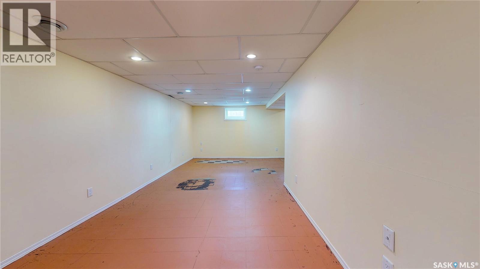 5445 4th AVENUE - 27