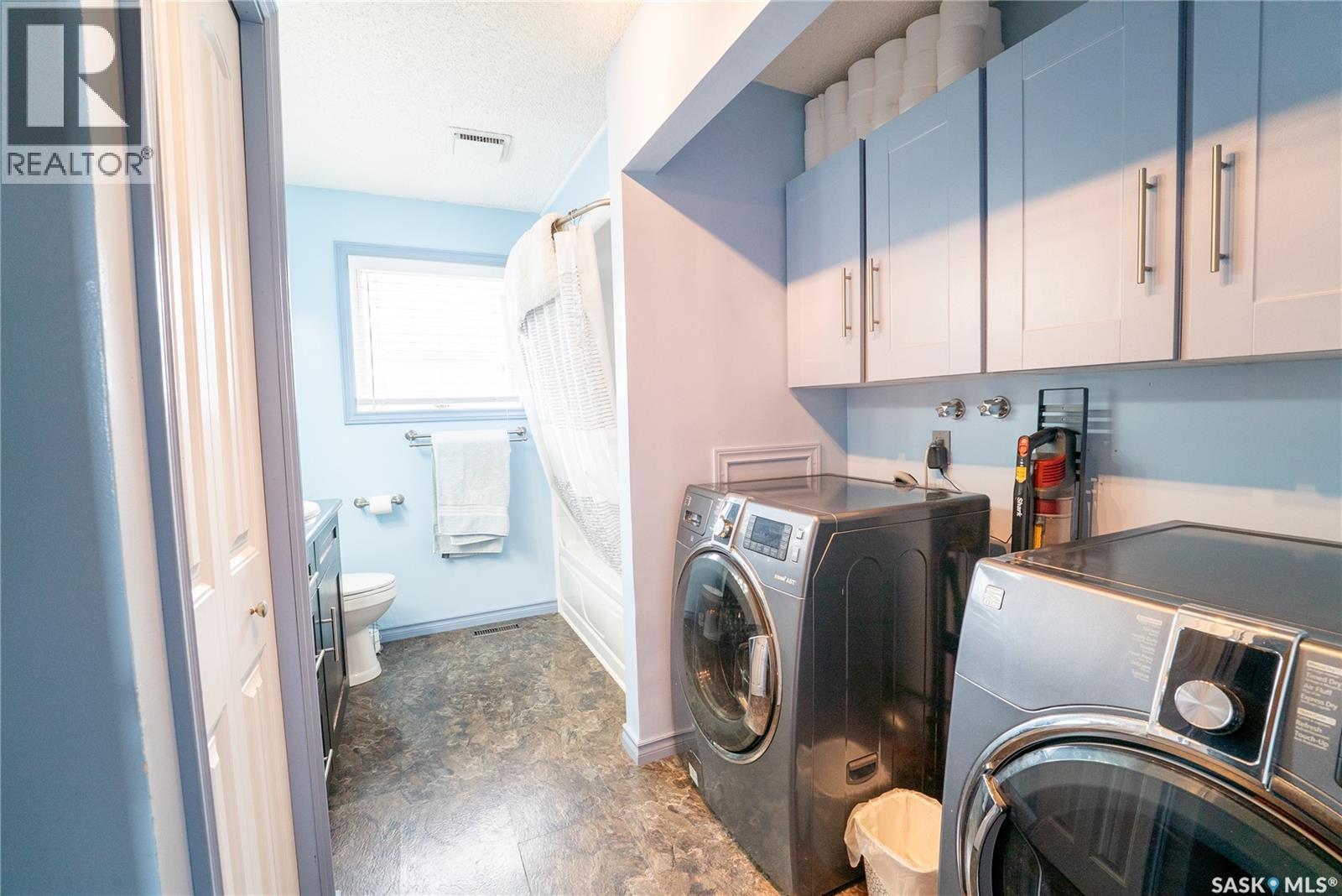 406 WALTER SCOTT AVENUE - 17