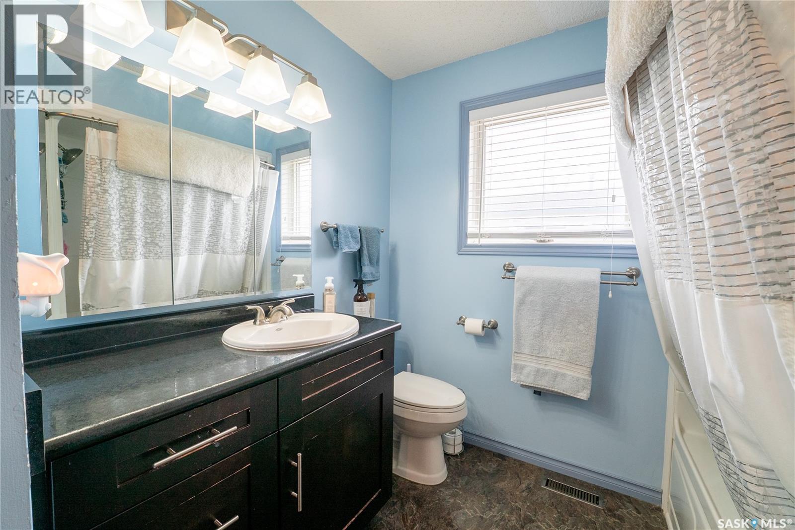 406 WALTER SCOTT AVENUE - 19