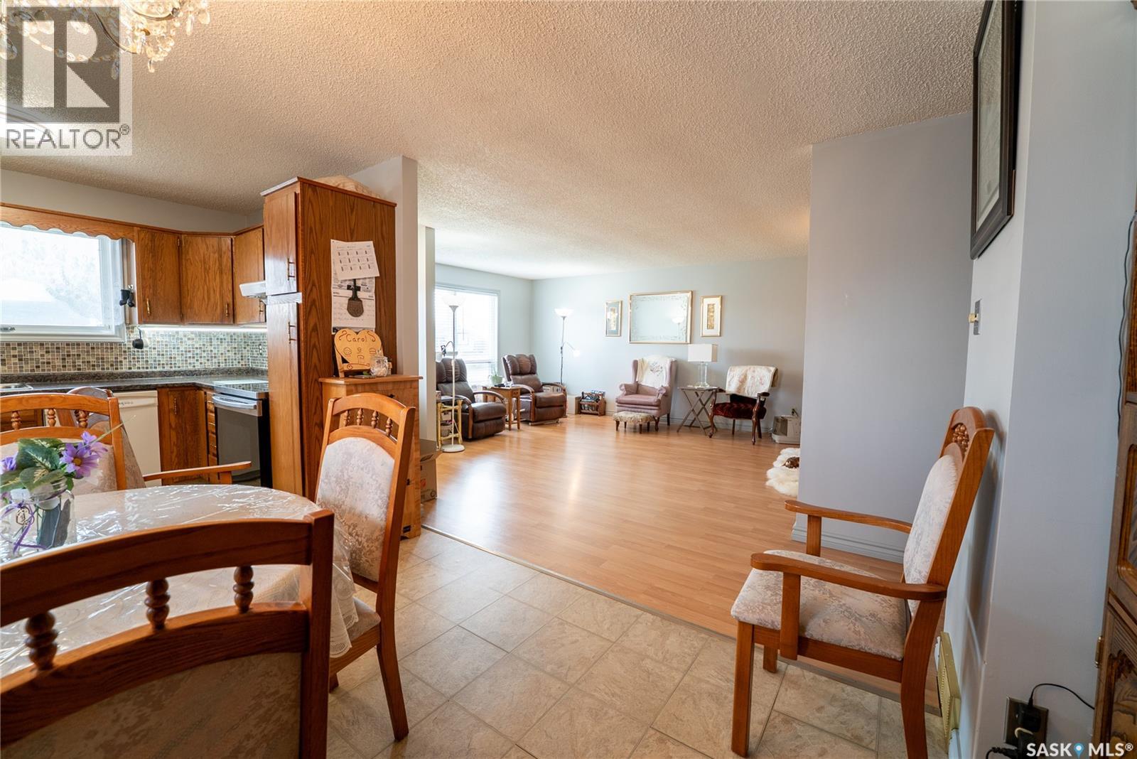 406 WALTER SCOTT AVENUE - 21
