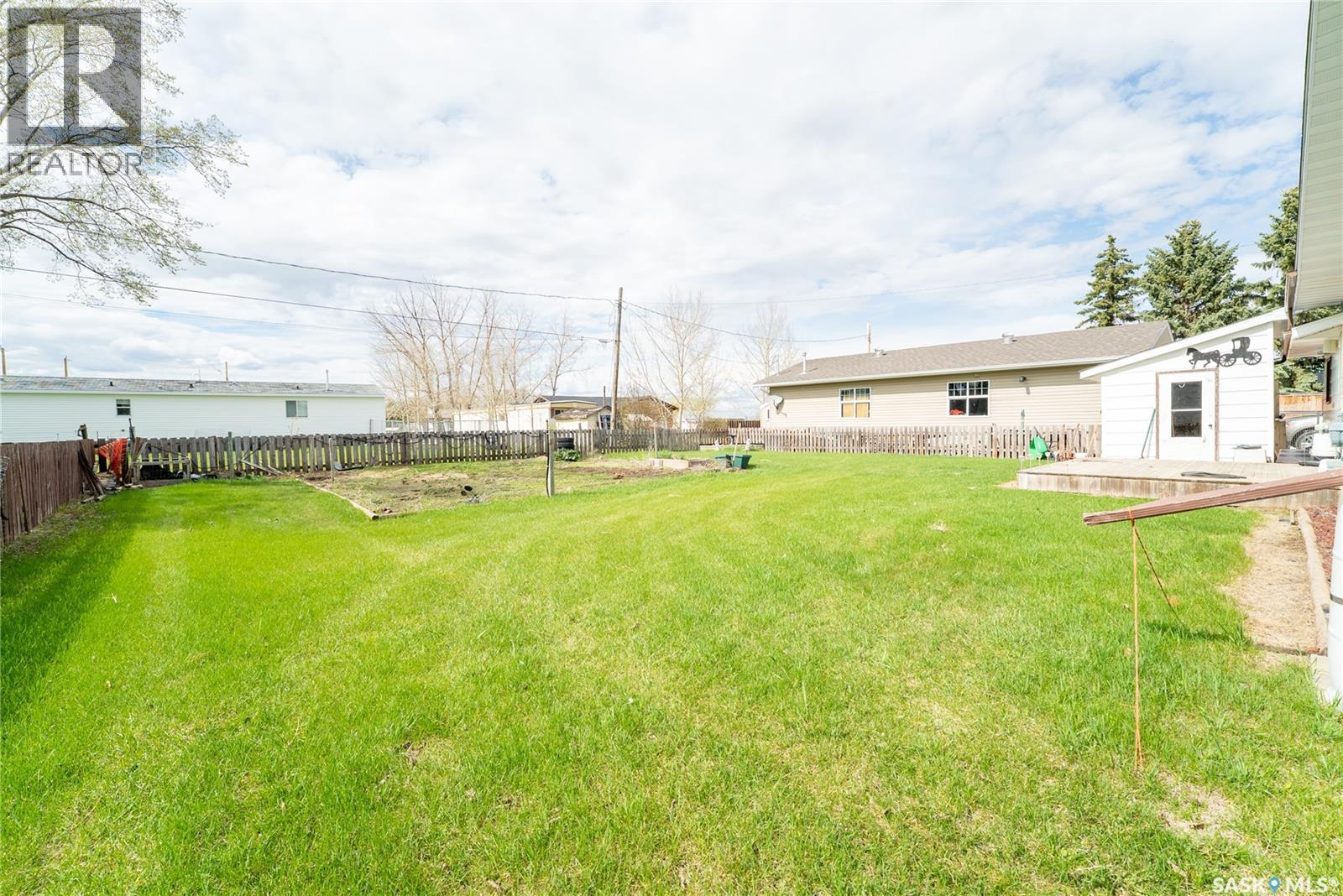 406 WALTER SCOTT AVENUE - 33