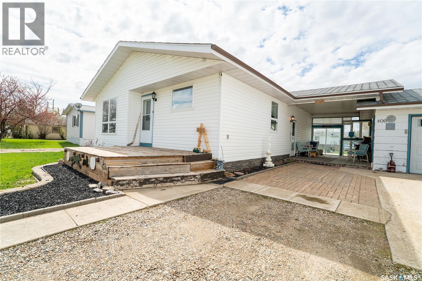 406 WALTER SCOTT AVENUE - 35
