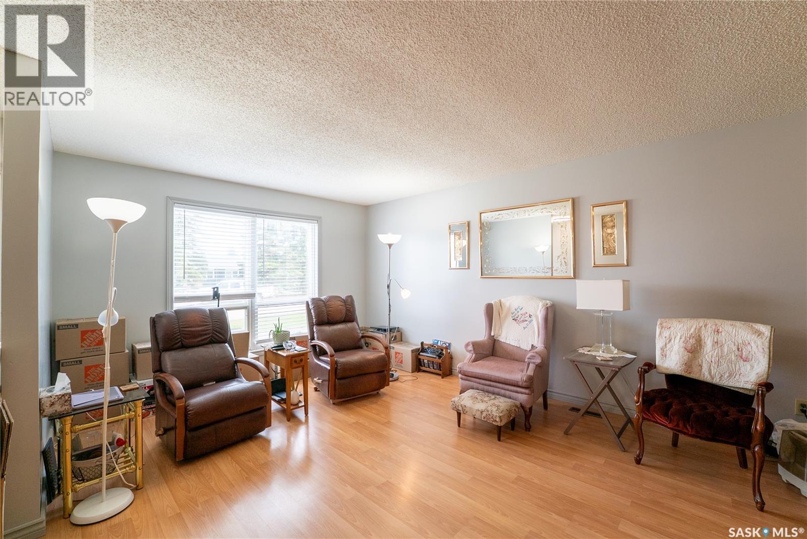 406 WALTER SCOTT AVENUE - 7