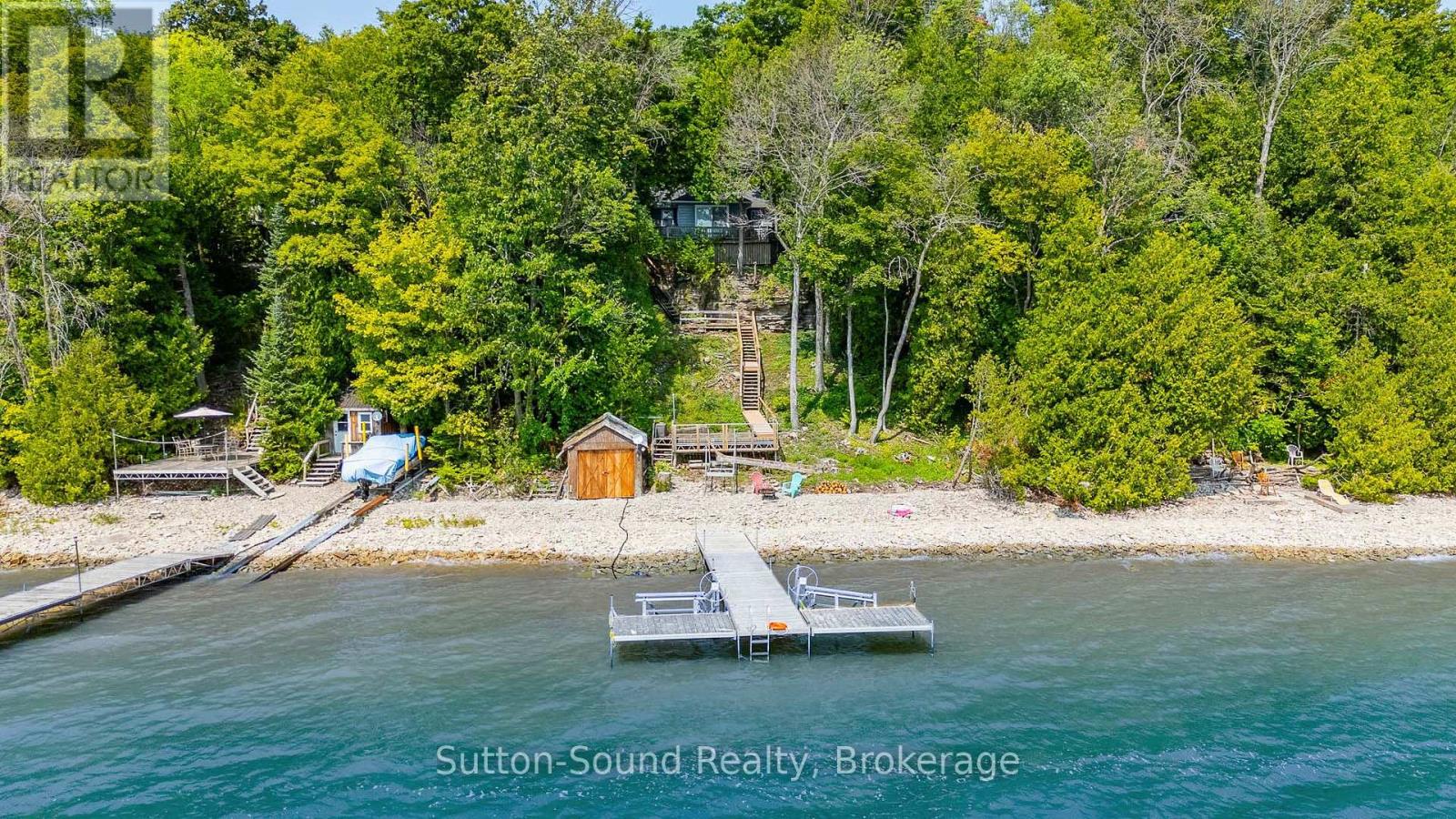 606 MALLORY BEACH ROAD - Image 2