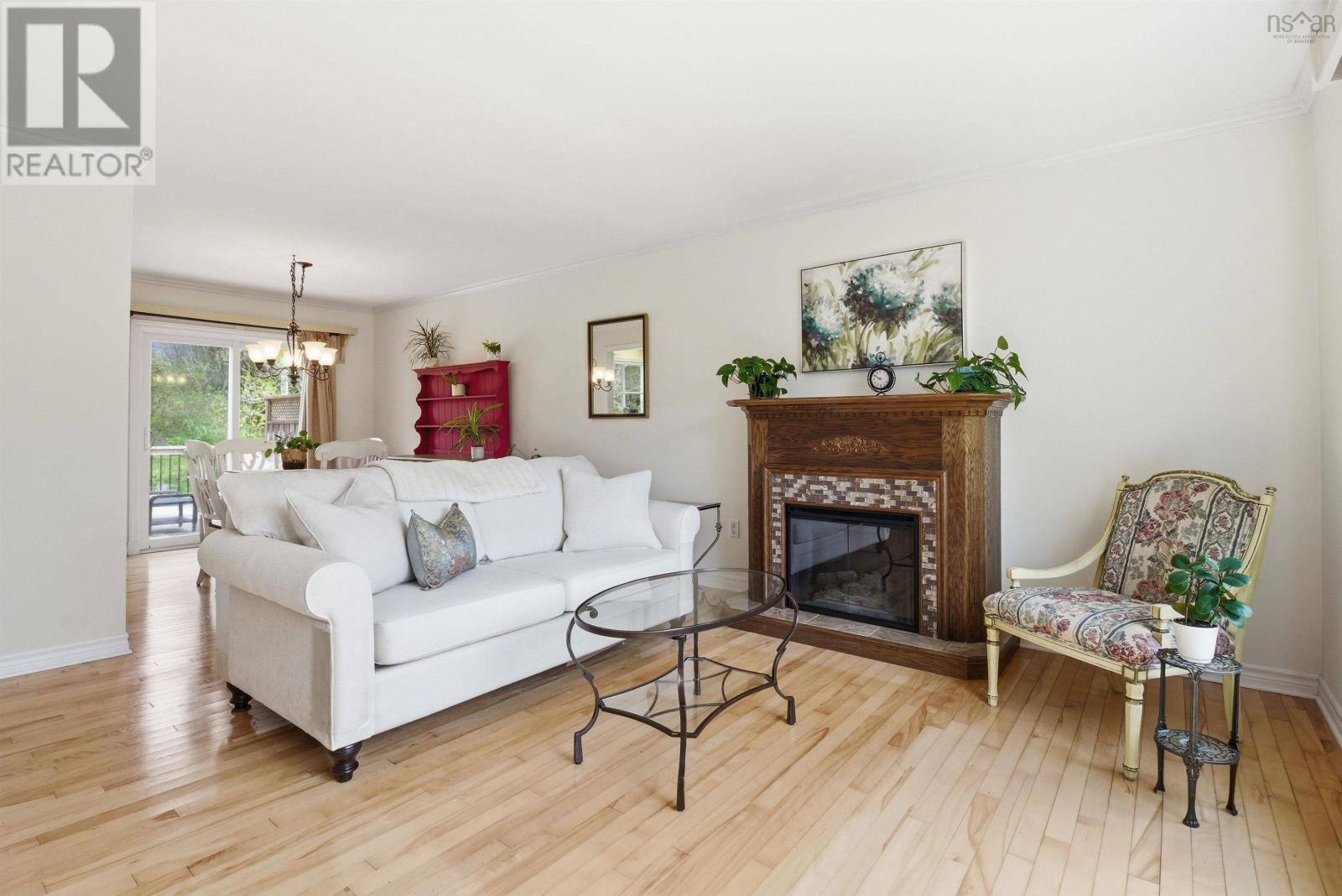 Property 34 of 50 of 51 Parkdale Avenue