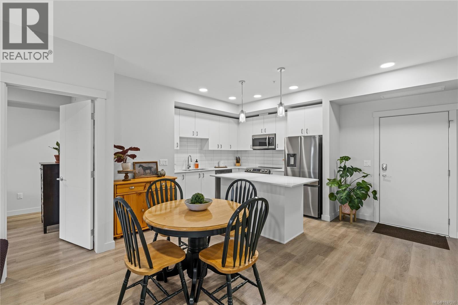 103E 120 Jensen Ave W, Parksville
