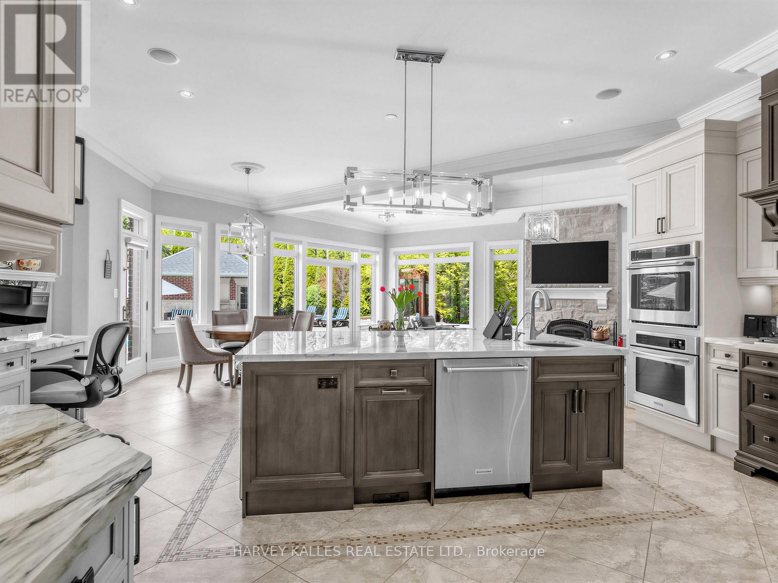 44 GRAYFIELD DRIVE - 21