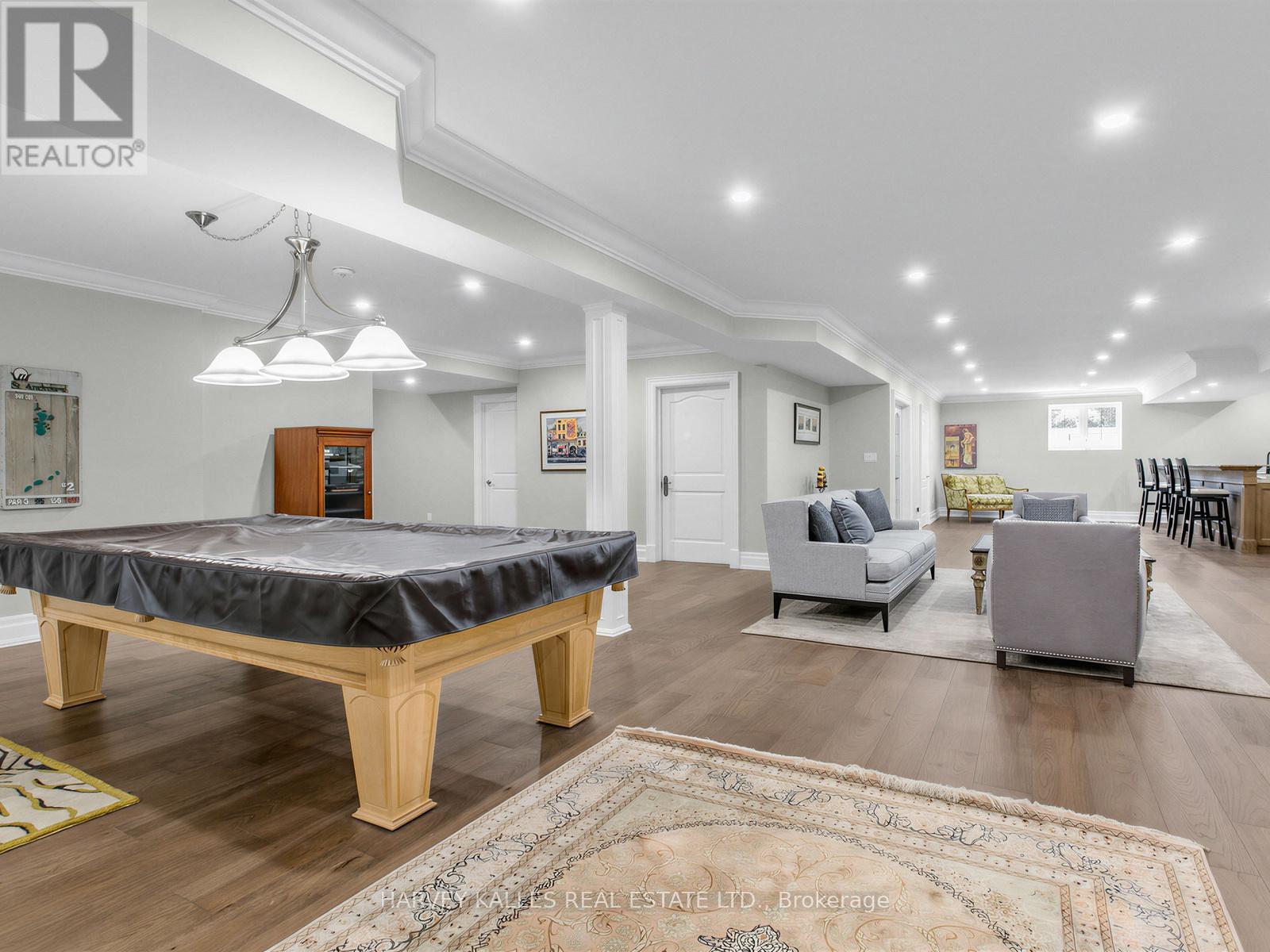 44 GRAYFIELD DRIVE - 42