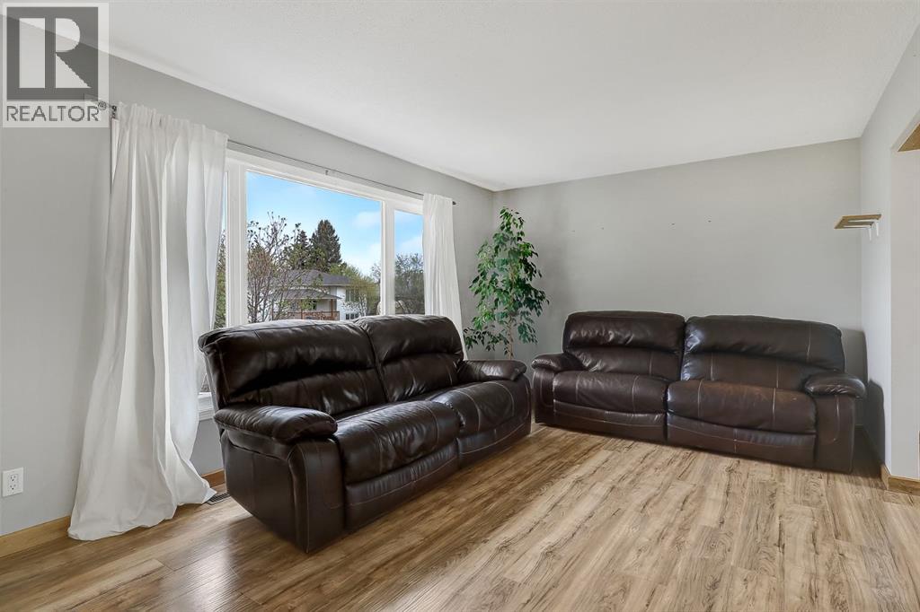 1108 6 Avenue - photo 5