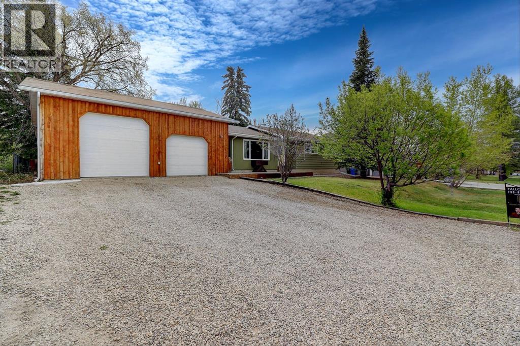 1108 6 Avenue - photo 2