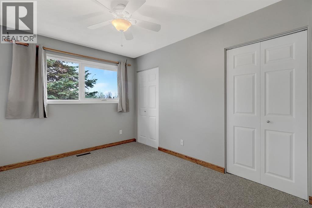 1108 6 Avenue — photo 16