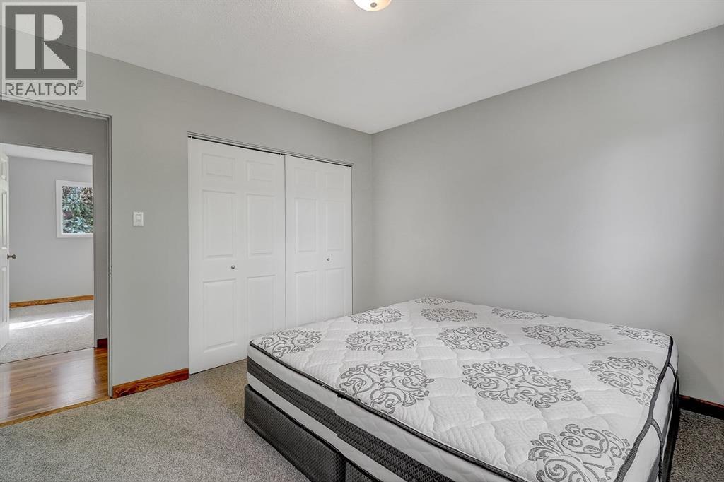 1108 6 Avenue — photo 18