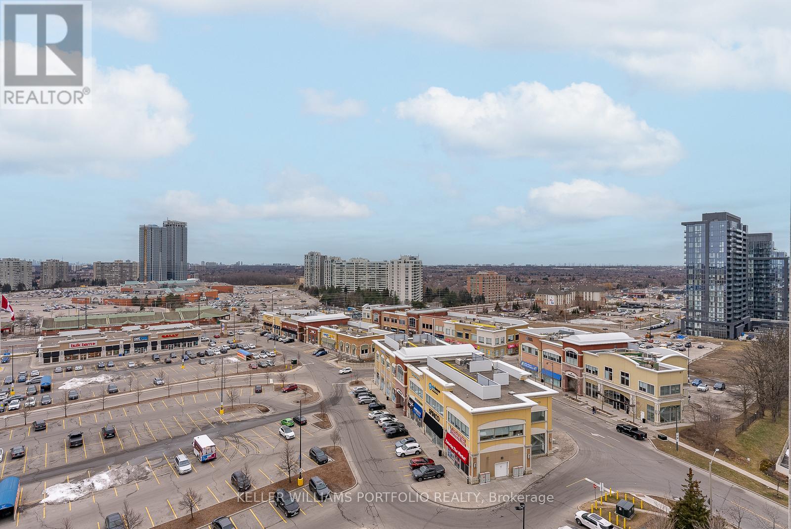 #1417 15 NORTH PARK ROAD - 26