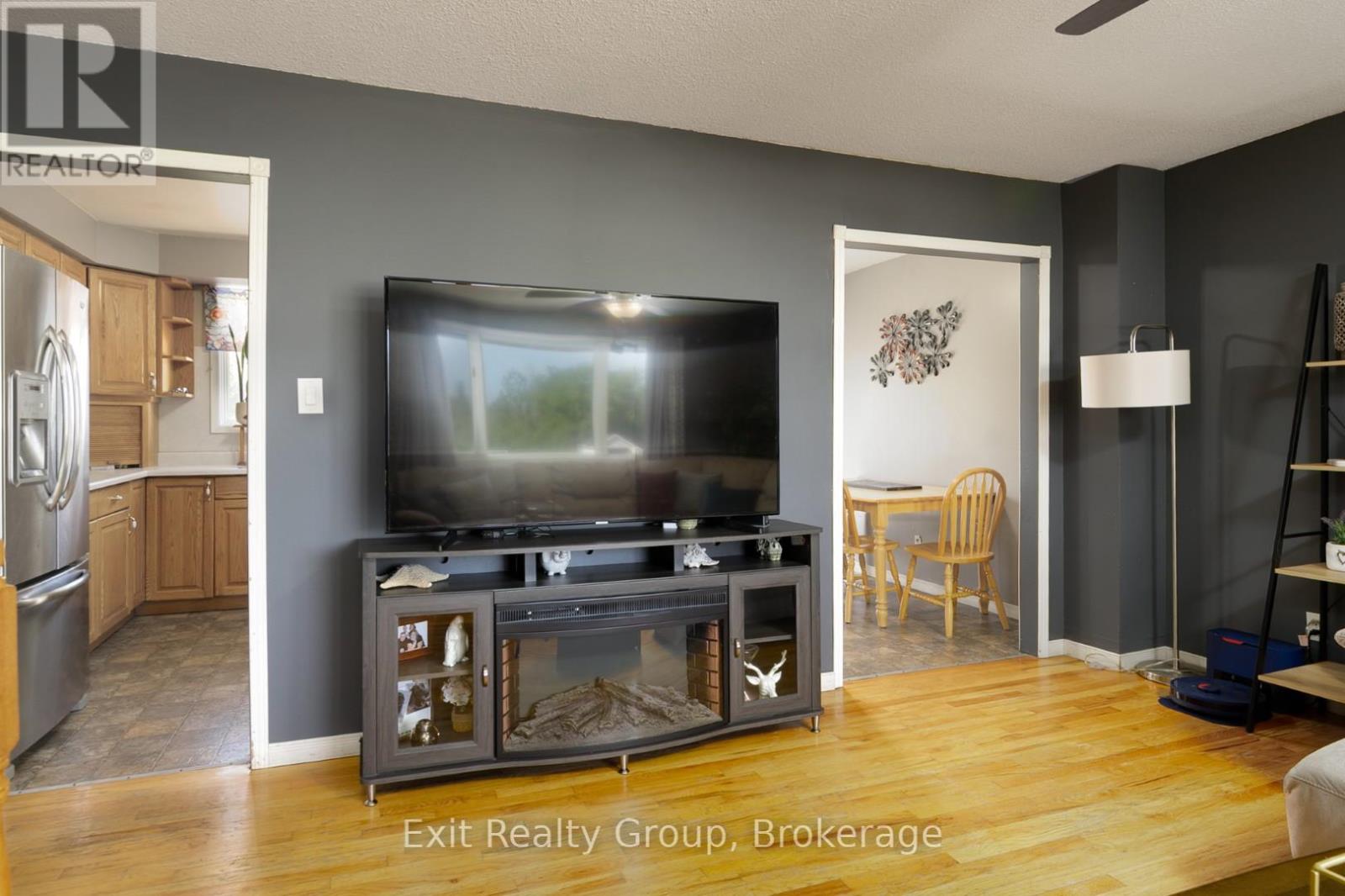 13 HUFFMAN ROAD - 5