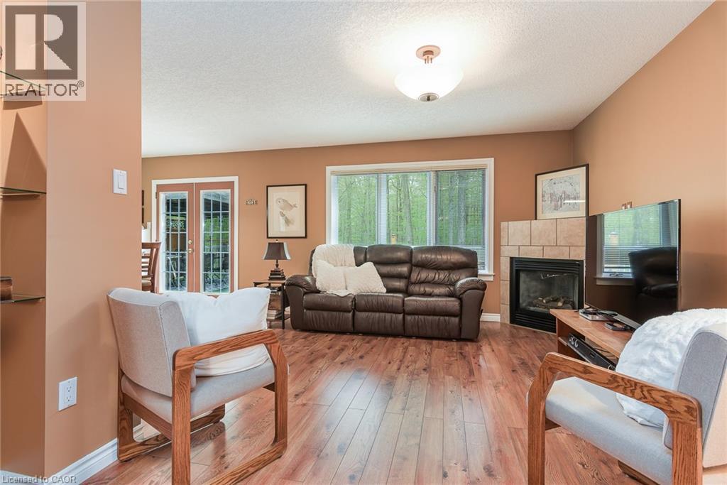 128 EBY Crescent - 15