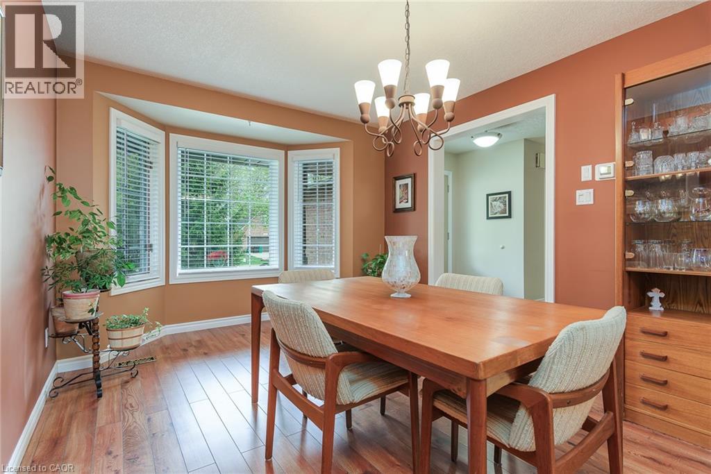 128 EBY Crescent - 26