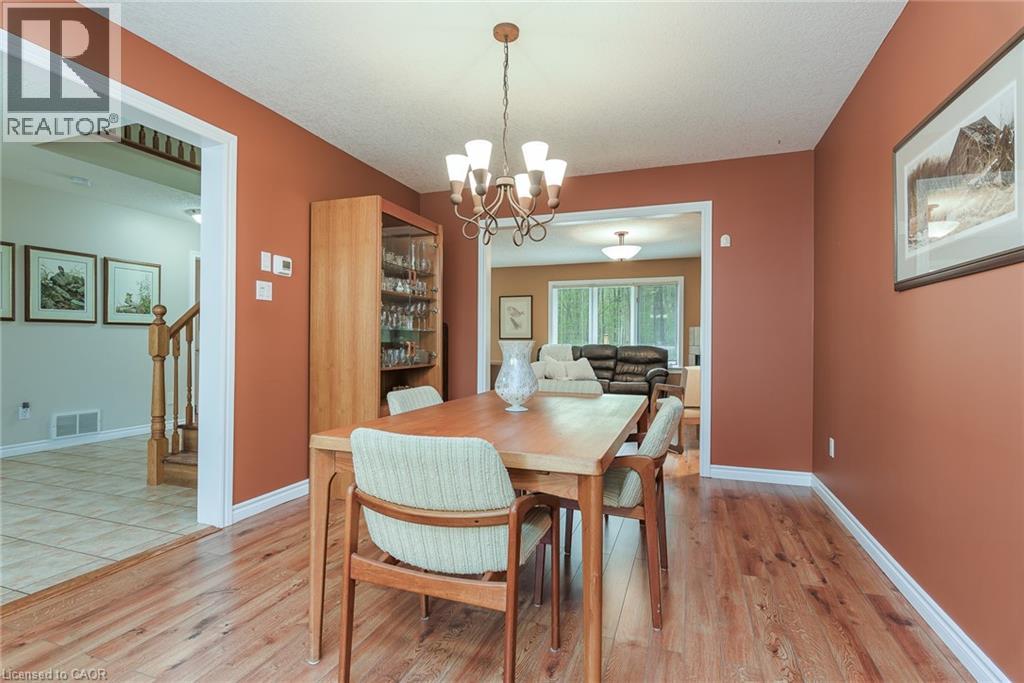 128 EBY Crescent - 27