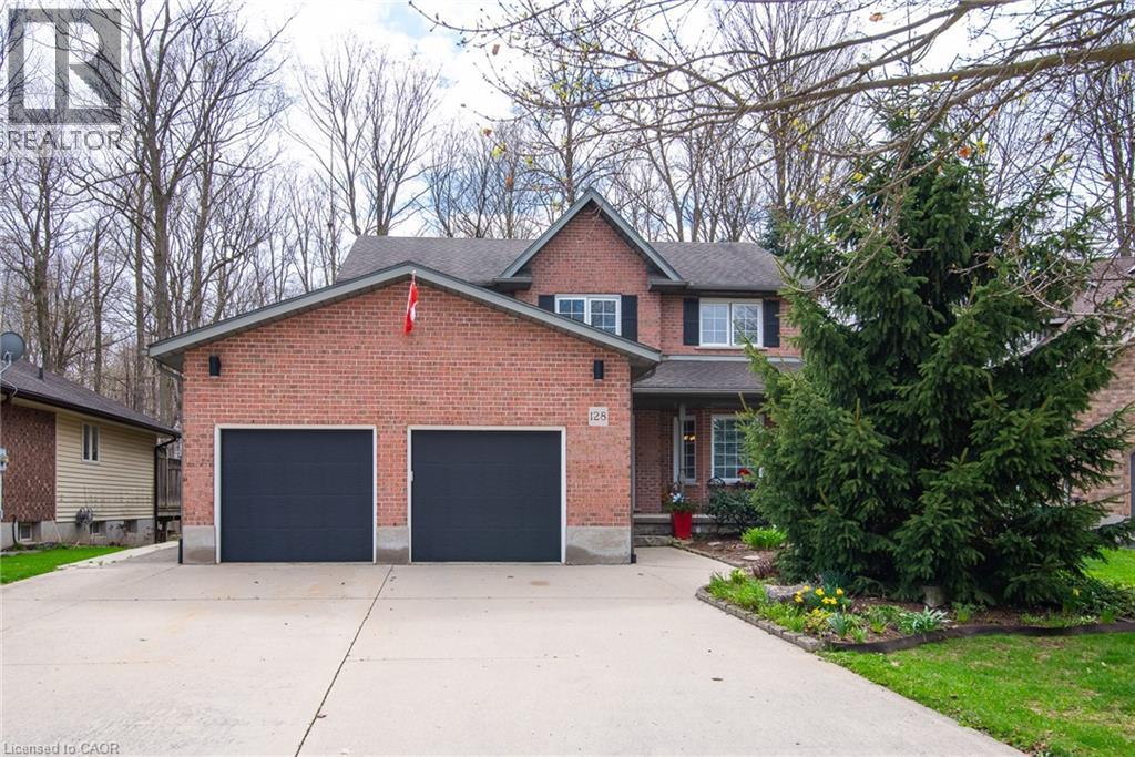 128 EBY Crescent - 1