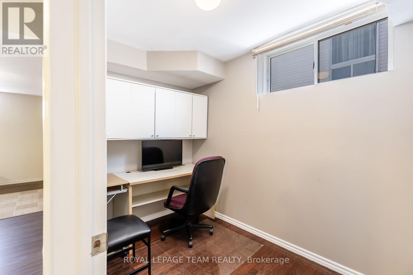 38 PENRITH STREET - 41