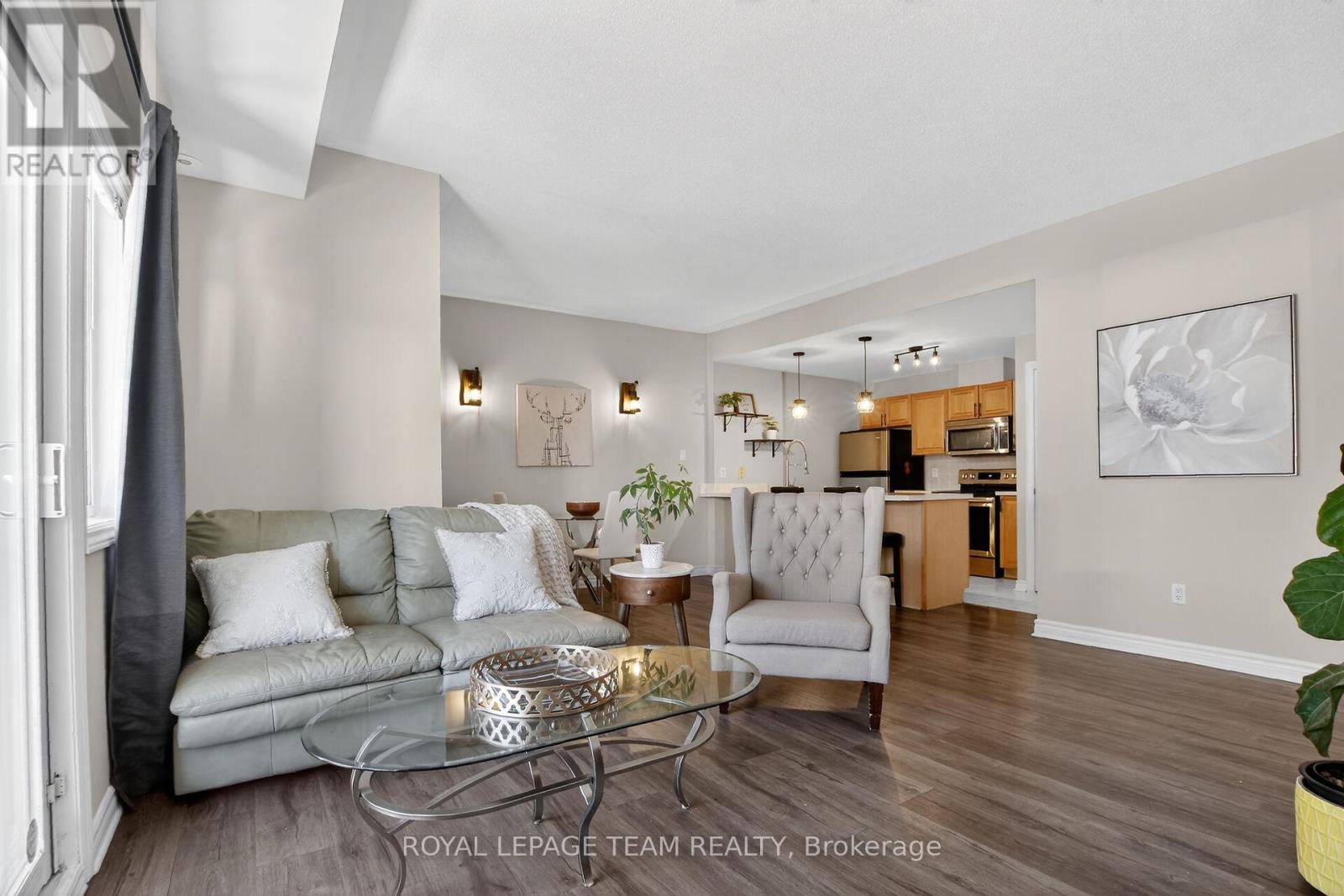 #D 165 CRESTWAY DRIVE - 16