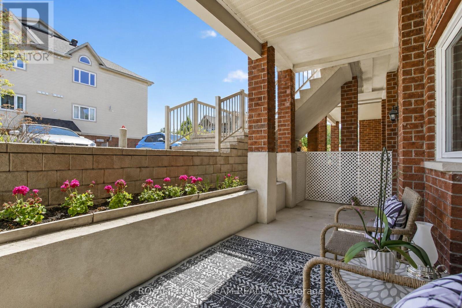 #D 165 CRESTWAY DRIVE - 27