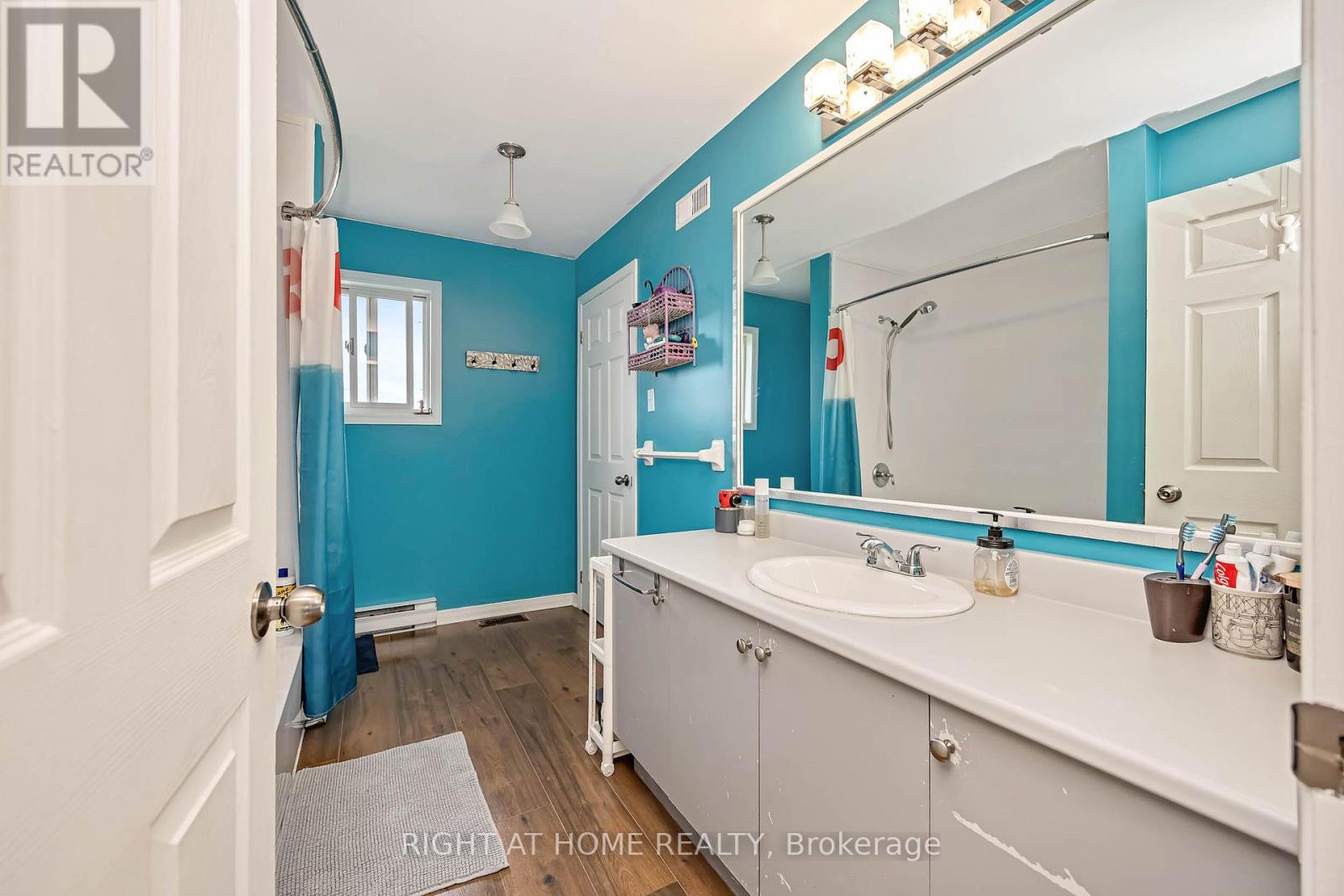 637 TOWNLINE ROAD - 21