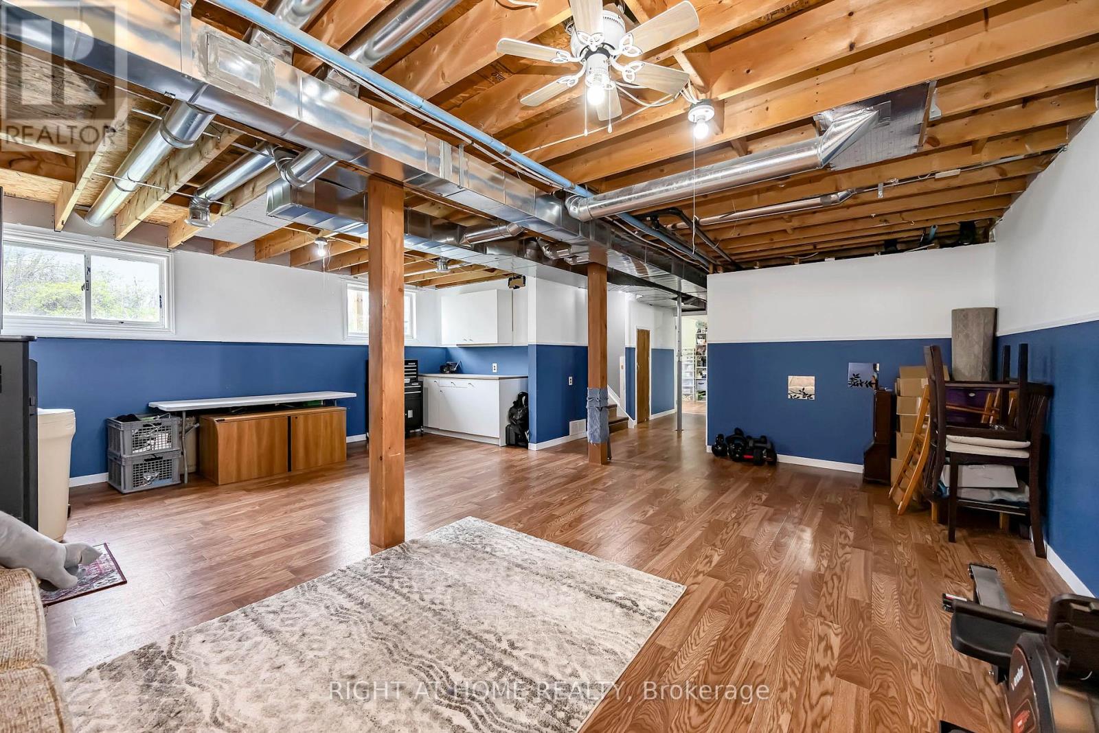637 TOWNLINE ROAD - 24