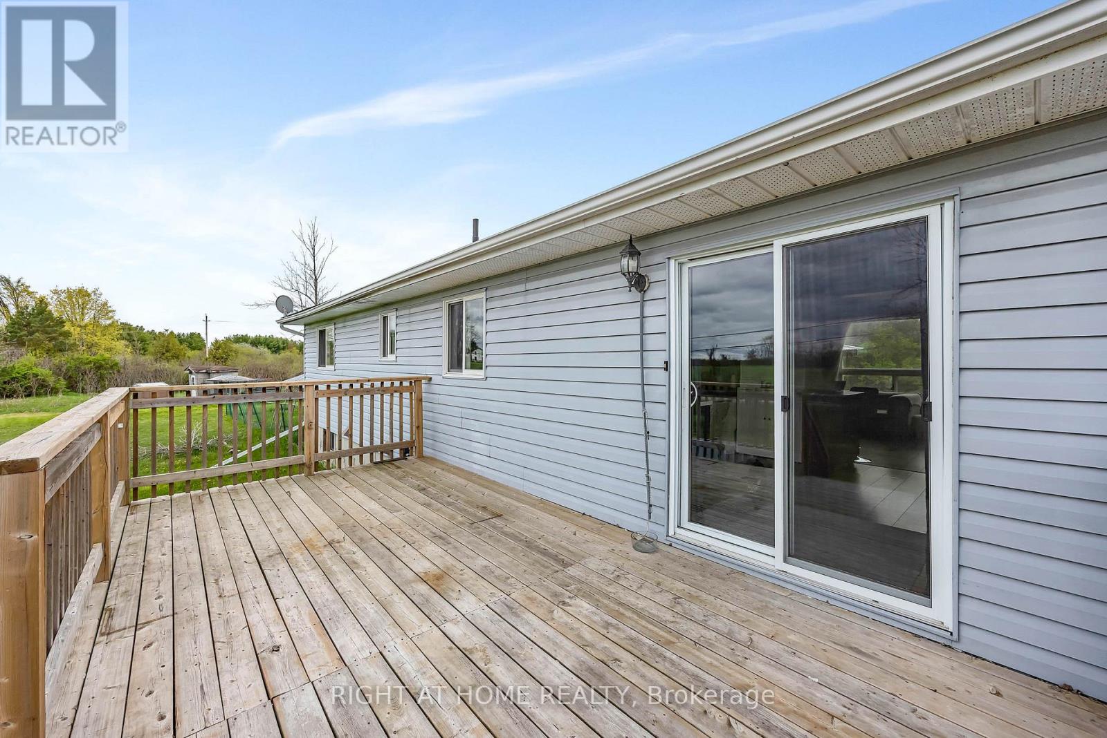 637 TOWNLINE ROAD - 30