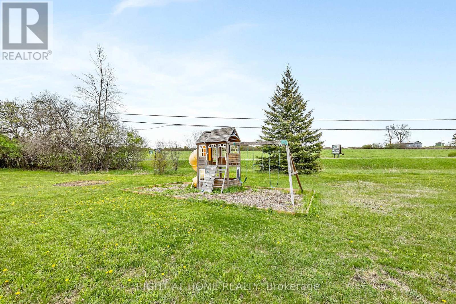 637 TOWNLINE ROAD - 34