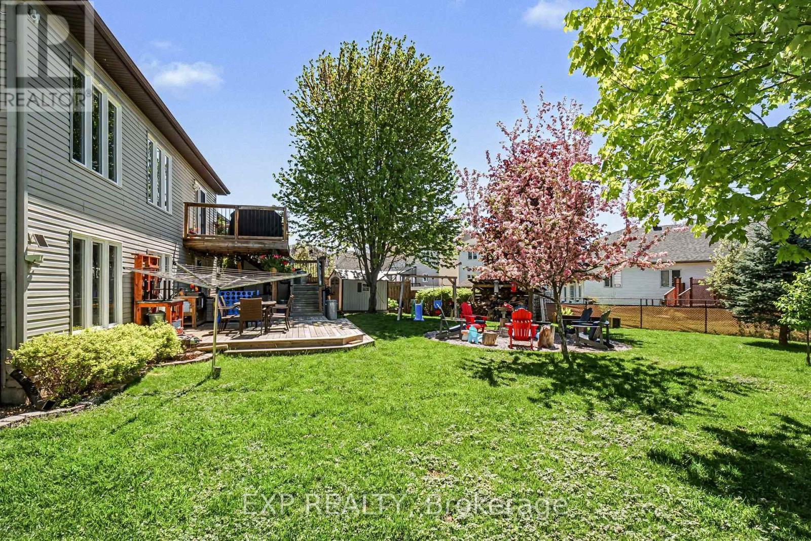 217 JASPER CRESCENT - 42